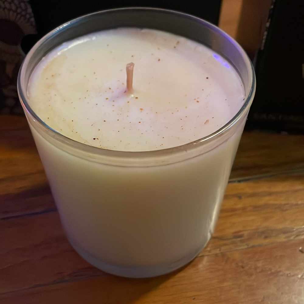 Voluspa, Santiago Huckleberry vintage candle